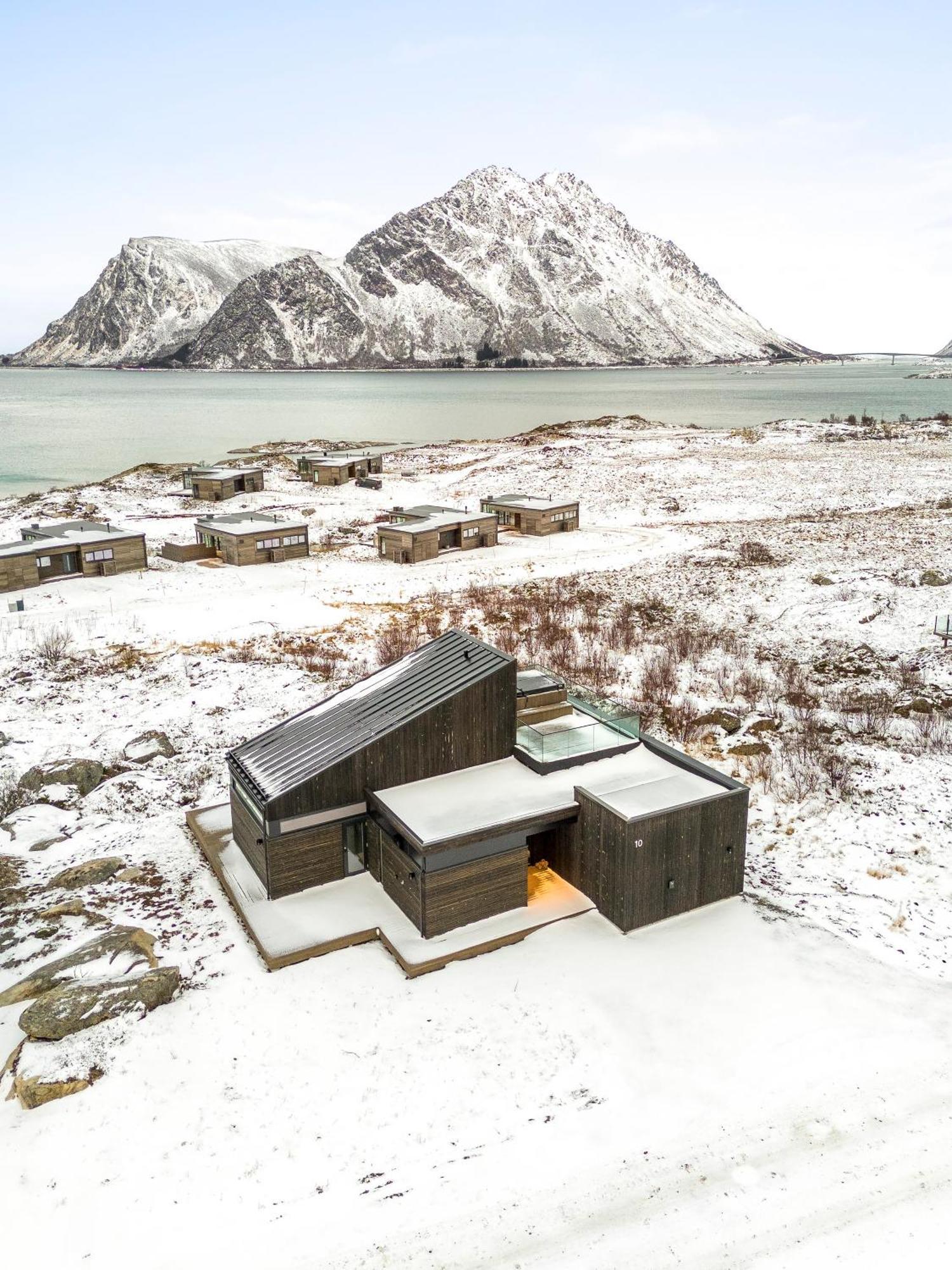 Hoda Cabin - Luxury Lodge With Jacuzzi And Sauna Lyngværet エクステリア 写真